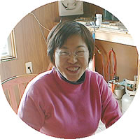 作家の松村さん