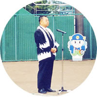 挨拶する北爪市長